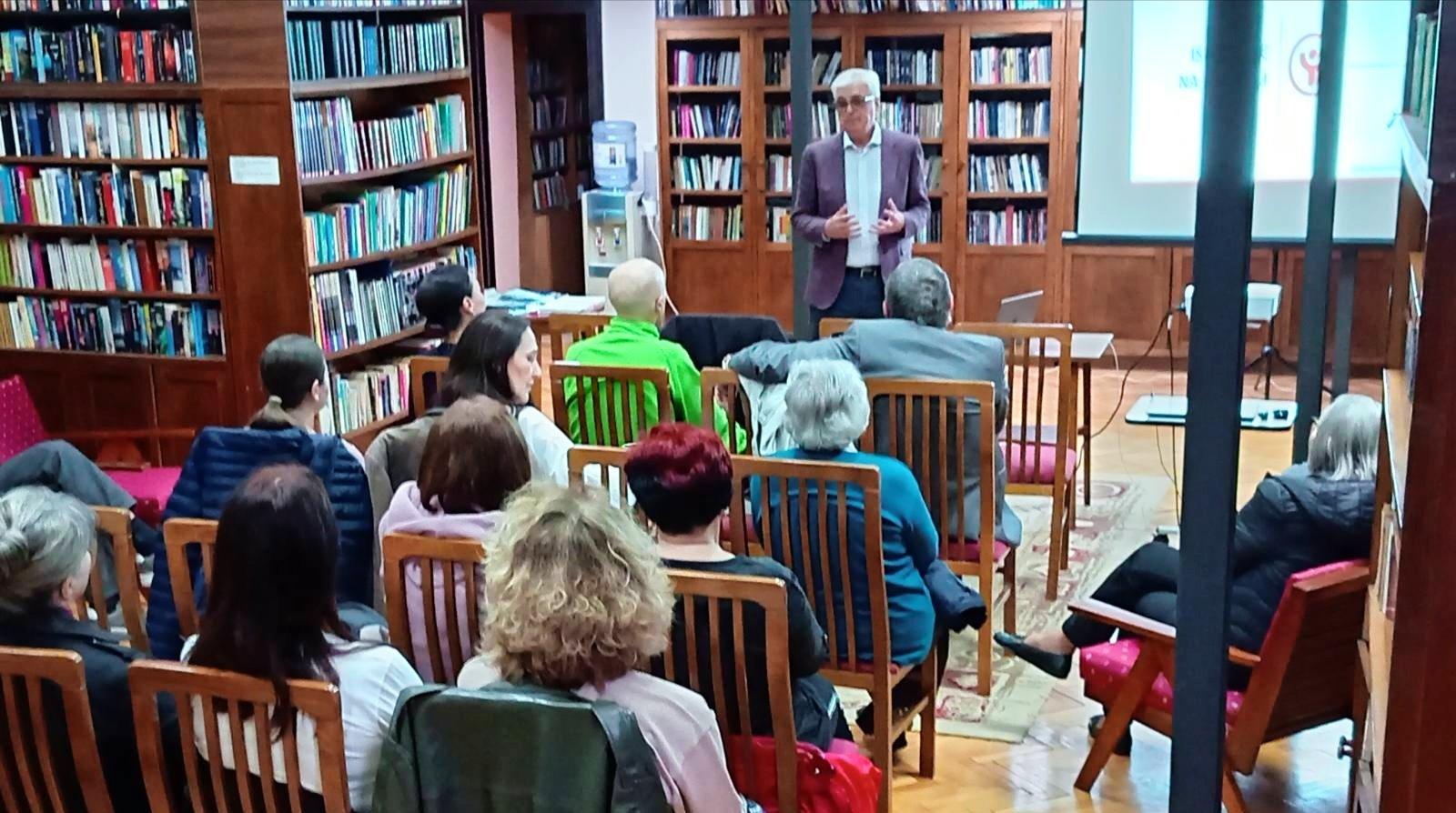 ТРАГАЊЕ ЗА ИСТИНСКИМ ВРЕДНОСТИМА